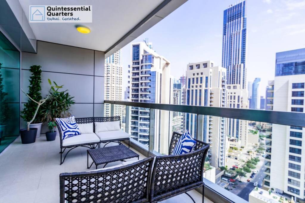 Downtown Cozy Home + Partitioned Living Room Dubaï Extérieur photo